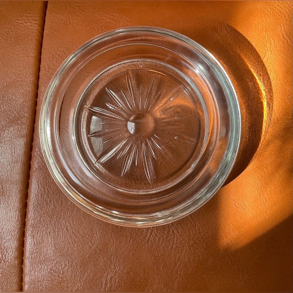 Vintage Glass Dish - Picture 8 of 13